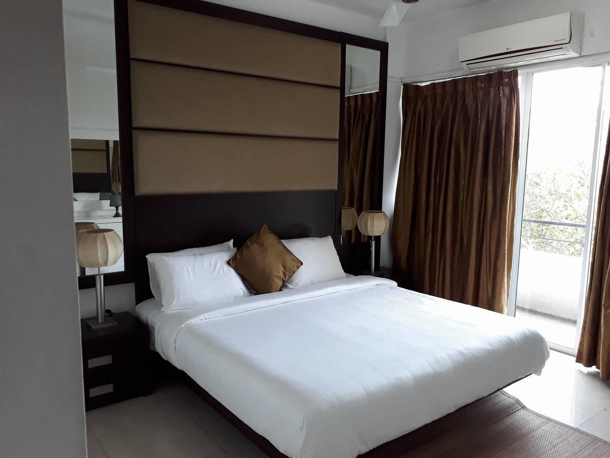 Aston Luxury Apartments Коломбо Экстерьер фото